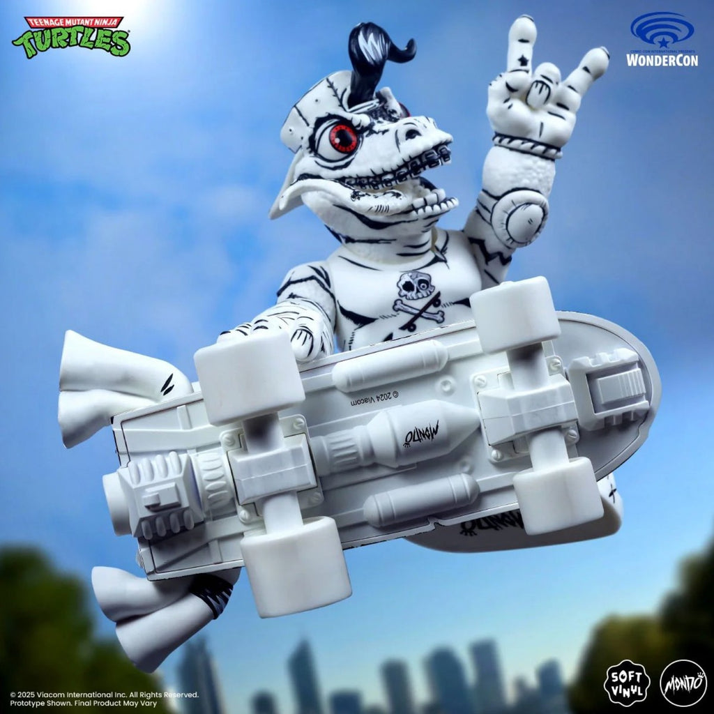 PRE-ORDER: Teenage Mutant Ninja Turtles Mondo Gecko Mirage Variant Wonder Con Exclusive Soft Vinyl Figure - Mondo
